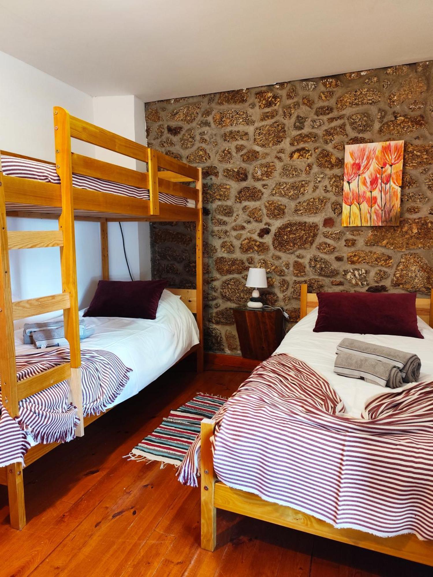 Villa Casa Na Aldeia - Entre Fundao E Covilha Pero Viseu Exterior foto